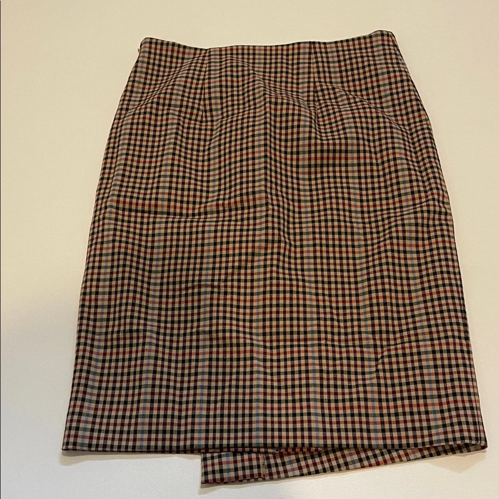 Ann Taylor Classic Plaid Pencil Skirt with Button Accents - Picture 6 of 7